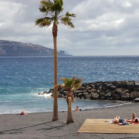 Welcome To Discover The Magic Amazing Tenerife !! Private Bath Breakast Wf :)